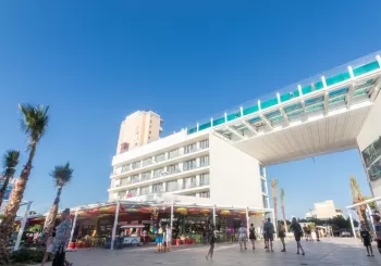 Ruta WoW: Magaluf, mirall de la Mallorca turistificada