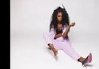 Asaari Bibang: Humor Negra en Valencia