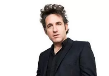 Tom Stade: You Ain't Seen Nothing Yet en Blackburn