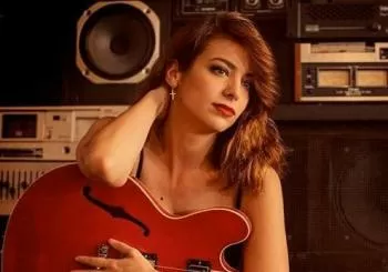 CONCIERTO NAT SIMONS EN HOSPITALET DE LLOBREGAT (BARCELONA) Acústico ¡¡AFORO MUY LIMITADO!! L'Hospitalet de Llobregat