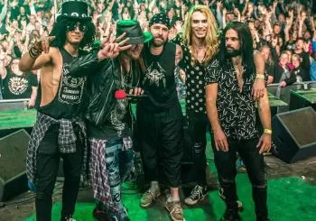 Guns 2 Roses en Wakefield