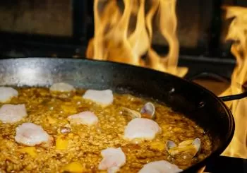 Arroz a la leña en Restaurante Cadaqués Madrid