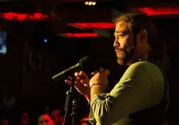 MONÓLOGO Y CENA CON MIGUEL CERRADO EN CAMPANILE en ALCALÁ DE HENARES
