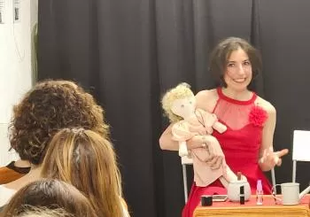 ¡Que te dice tu madre! Monologo de Noemí Damont en Barcelona