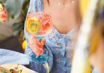 Taller de aperitivos all'Italiana con Malfy Gin y vistas a Gran Vía Madrid