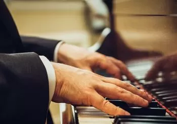 Moonlight Sonata & Rhapsody in Blue by Candlelight en London