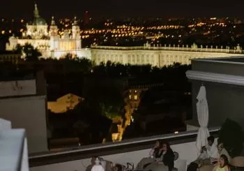 Cine de verano by Almodóvar en la azotea del Hotel Emperador en Madrid