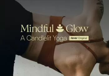 Mindful Glow: Yoga bei Kerzenschein im Schloss Garath en Düsseldorf