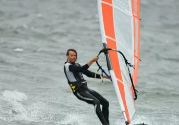 Dynamic Windsurfing beginner Day1 en Estepona