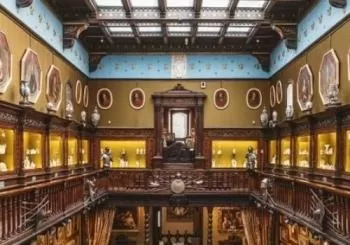 Visita la Cappella di San Gennaro, il Museo del Tesoro e il Museo Filangieri Naples