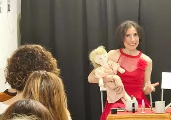 ¡Que te dice tu madre! Monologo de Noemí Damont en Barcelona