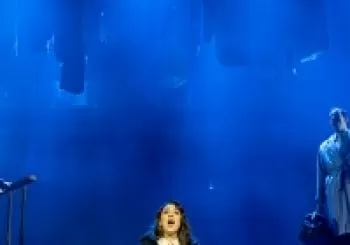 EL TIEMPO ENTRE COSTURAS, EL MUSICAL en CÁDIZ