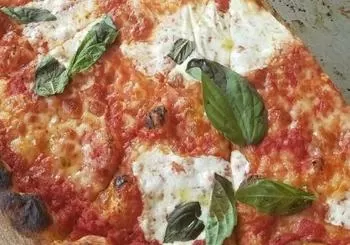 Pizza City USA Bucktown-Wicker Park Pizza Crawl en Chicago
