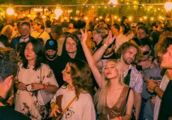 Sunday Sessions at Under the Bridge (Vinyl Only) en Los Angeles