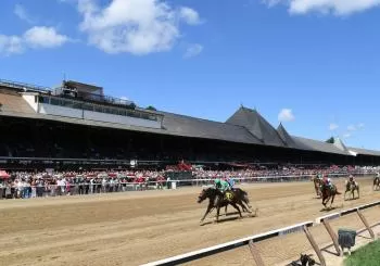 Saratoga Race Course Festival Tent Table Seating en Saratoga Springs