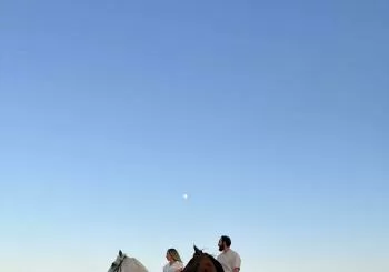 Paseo a caballo al atardecer con cena para 2 personas en Morata de Tajuña