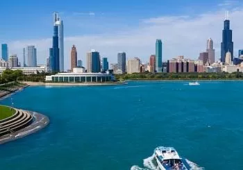 Chicago: 90-Minute Urban Adventure River and Lake Cruise