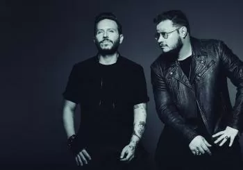 Sin Bandera - Frecuencia US Tour 2023 en Inglewood