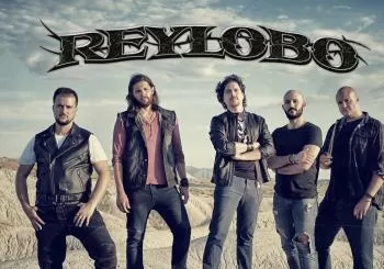 DelAlma en Valencia junto Reylobo en Almàssera