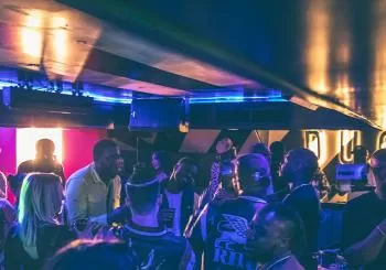 No Guidance Saturdays at Duo Camden en London