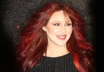 Tiffany, Destination Mayhem, Black Rock Candy, Joey Unami, Emerald Street, Lulu Marie en West Hollywood