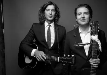 The Milk Carton Kids with Charlie Hickey en Chicago