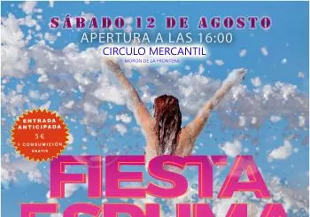 Fiesta de la espuma organizada por DSTalquiler.es en SEVILLA