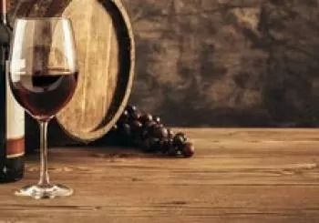 Cata poética, del vino a la máscara en BADARÁN