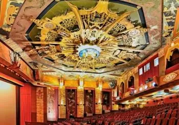 TCL Chinese Theatre Tour + Los Angeles Panoramic Bus Tour