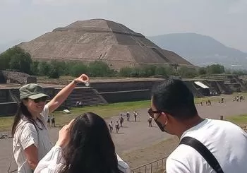 Guided Walking Tour to the Archaeological Zone of Teotihuacán en Mexico City