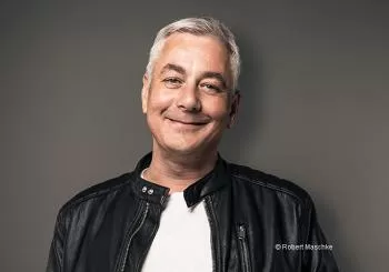 Ingo Oschmann - Scherztherapie en Bünde