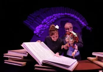 LA BIBLIOTECA IMAGINARIA - Cía. Arbolé Teatro en ALICANTE/ALACANT