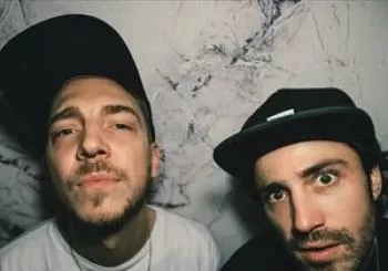 Entradas Too Many Ts and Grieves en The Green Door Store