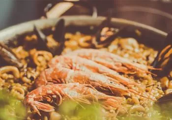 Cocina tu paella en Aleli Rooftop en Mexico City
