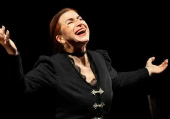TEATRO DO ATLÁNTICO presenta: LIBRE COMA OS PAXAROS en Cangas