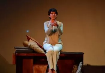 ESTRÉNATE 2023 · “A MARGARITA” con SARA MOROS en Sevilla