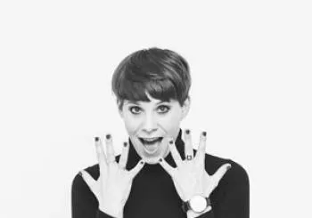 Entradas Suzi Ruffell Dance Like Everyones Watching 14 en The Glee Club