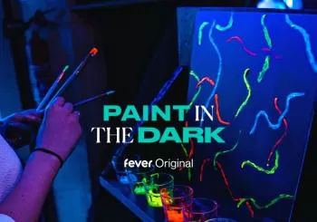 Paint in the Dark: Malkurs im Dunkeln mit Drinks en Berlin