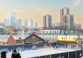 Skylight Rooftop Family Skating Package en London