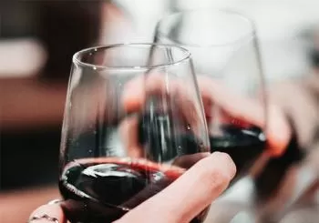 Enoteca Experience “Brindisi con i volti social di MWW”- Milano Wine Week 2023