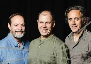 Lagun Beltz Asko / Ados Teatroa en azpeitia