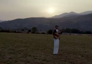Hey Kid Pamplona