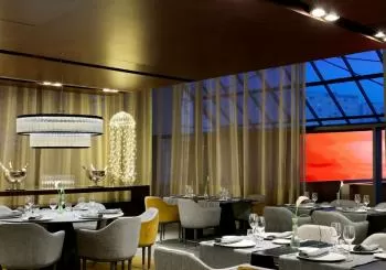 Cena de Nochebuena + alojamiento + desayuno para 2 en Hyatt Regency Barcelona Tower
