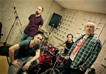 Killing Stars sonando en #LaRe-Movida en Madrid