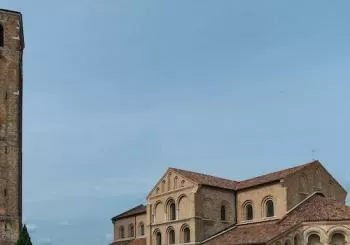 Murano e Burano: Tour guidato in barca da Murano con fabbrica di soffiatura del vetro en Venice