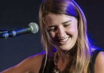 LEONIE EVANS. En Zaragoza