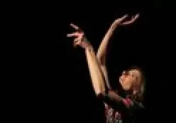 Stronger. Compañía 19.92, Marion Frappat. Danza, Festival Órbita Danza en Zaragoza