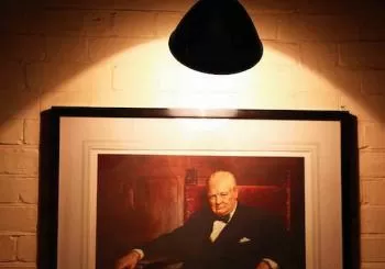 Churchill War Rooms & Westminster Semi-Private Guided Tour en London