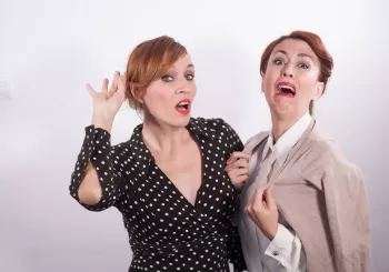 ESTOY RARA - Las Raras - Sábado 13 Abril (20:30 h) Público Adulto en Córdoba