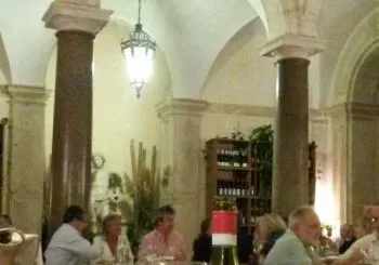 Roma: Cena gourmet di lusso con abbinamento di vini